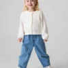 Vaqueros de mezclilla tipo barril con bolsillos y diseño de oso Brannan para bebés y niños pequeños