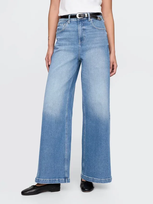 Vaqueros de tiro extra alto y pierna ancha