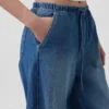Vaqueros Easy Barrel de talle alto