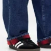 Vaqueros extra holgados con forro de franela para adultos de Stranger Things