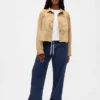 Vaqueros holgados de los 90 con cintura baja y cordón ajustable