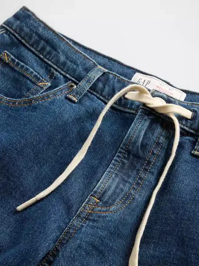 Vaqueros holgados de los 90 con cintura baja y cordón ajustable
