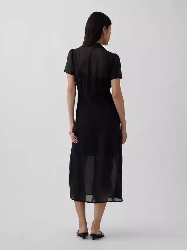 Vestido camisero midi transparente
