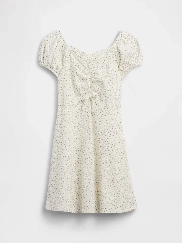 Vestido infantil con fruncidos