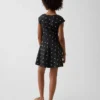 Vestido infantil de jersey con cuello cuadrado