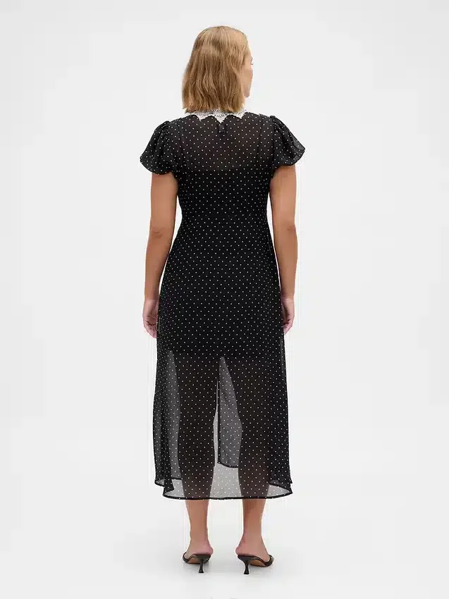Vestido largo con cuello en V y ribete de encaje