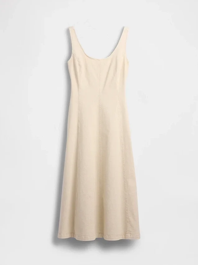 Vestido largo con cuello redondo