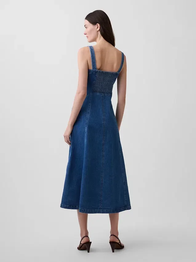 Vestido largo de mezclilla con cuello redondo