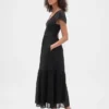 Vestido largo moderno con volantes de mezcla de telas