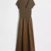 Vestido largo moderno de mezcla de telas