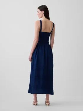 Vestido largo tipo corsé con cordones
