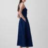 Vestido largo tipo corsé con cordones