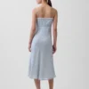 Vestido liso de largo medio a cuadros