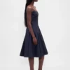 Vestido midi con cuello en V y costuras