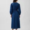 Vestido midi de mezclilla con cintura de piezas