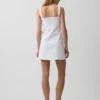 Vestido mini con paneles de mezclilla