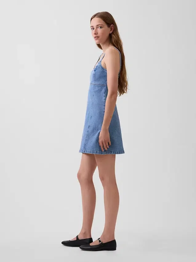Vestido mini con paneles de mezclilla