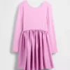 Vestido moderno de materiales mixtos para niñas